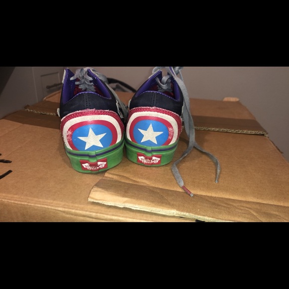MARVEL kids vans - Picture 3 of 3